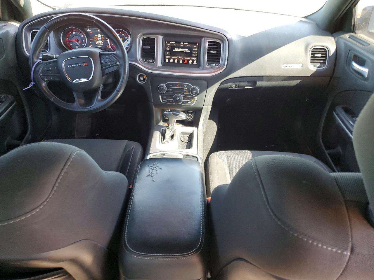 2019 Dodge Charger Sxt - zdjęcie 8