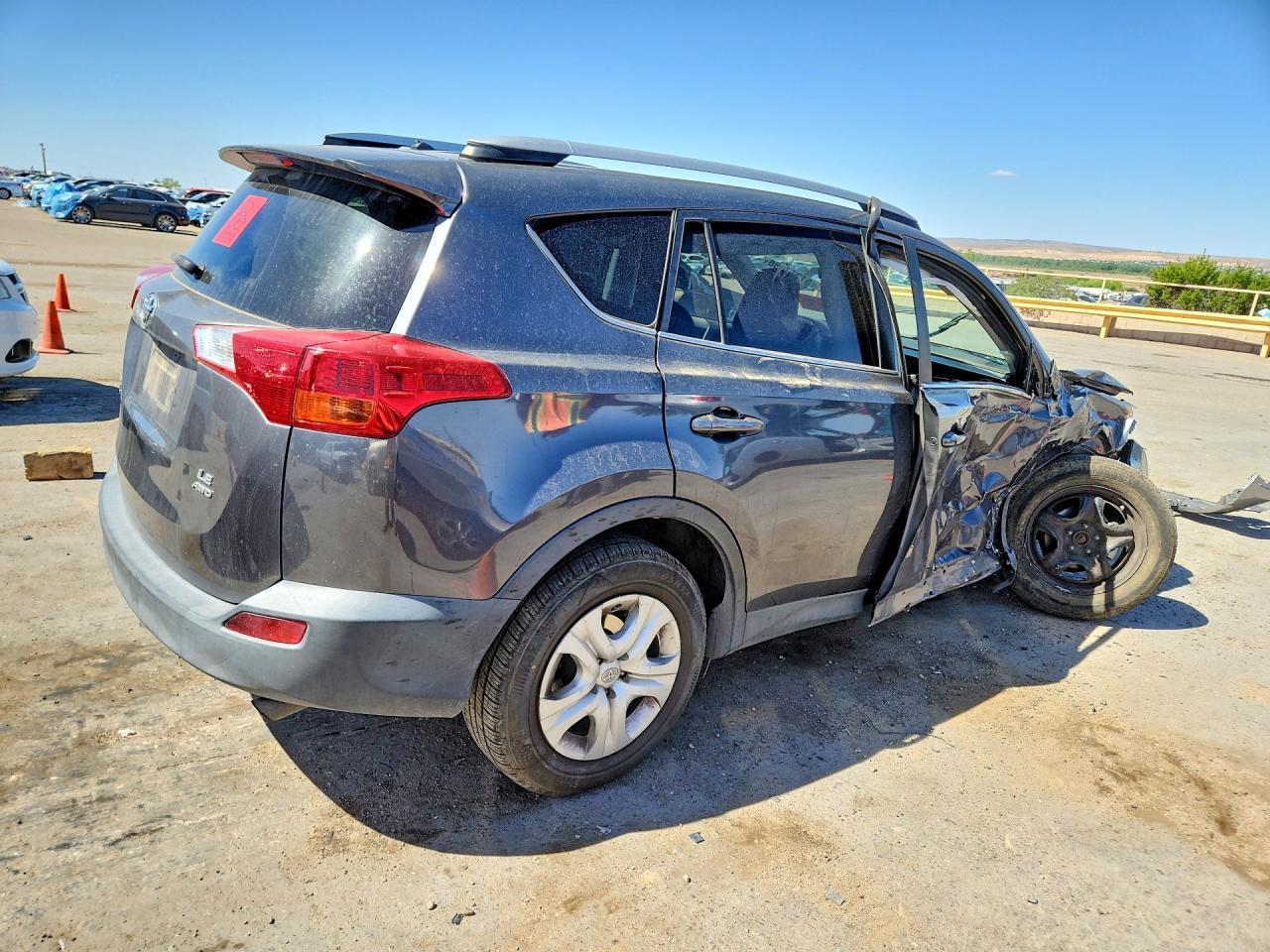 2013 Toyota Rav4 Le - zdjęcie 3