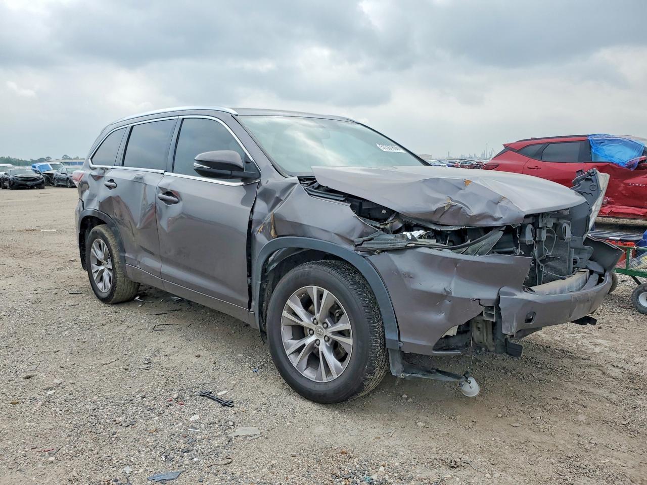 2015 Toyota Highlander Xle - zdjęcie 4