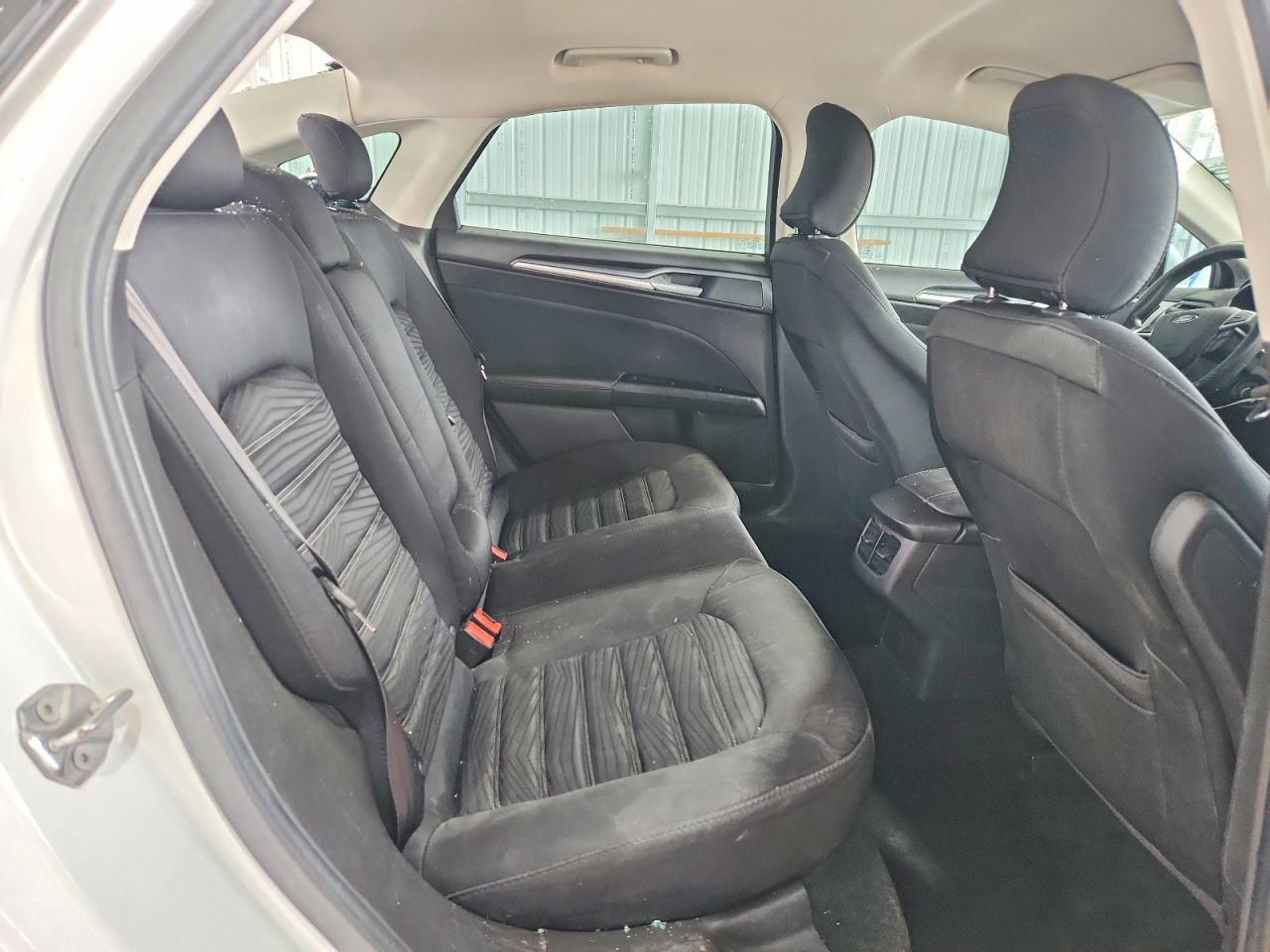 2016 Ford Fusion Se - zdjęcie 10
