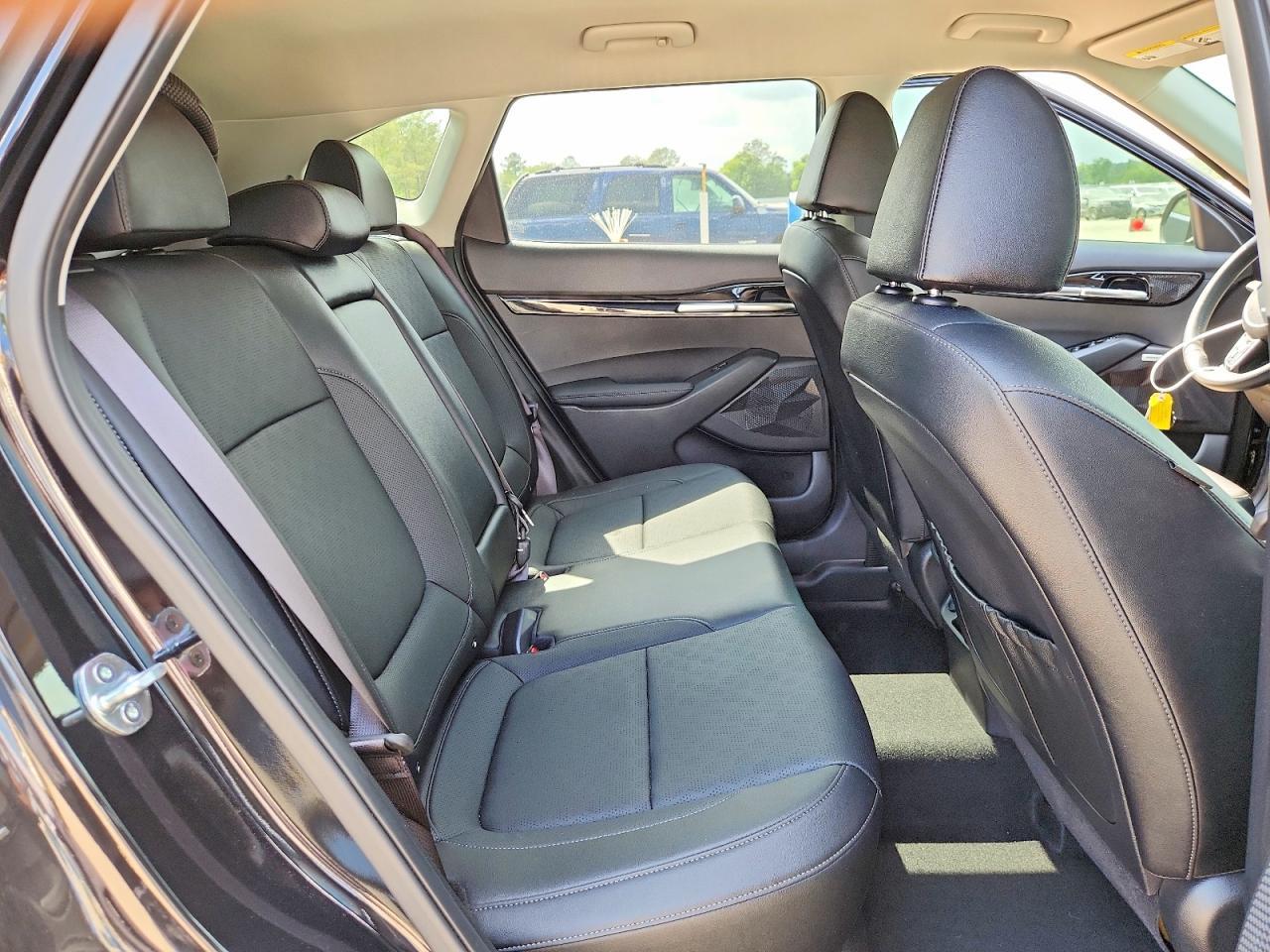 2023 Kia Seltos Sx - zdjęcie 11