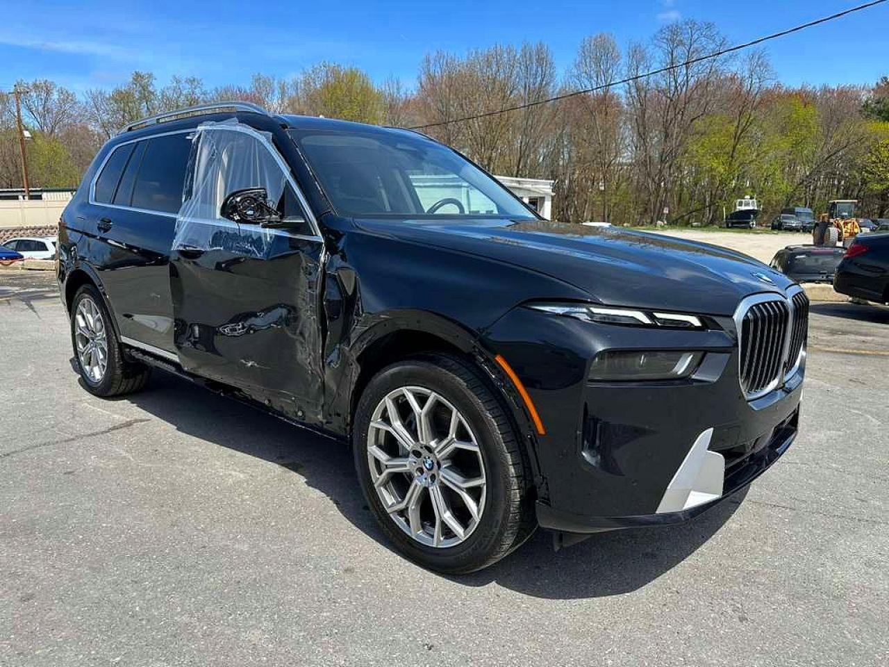 2025 BMW X7 xDrive40I - zdjęcie 4