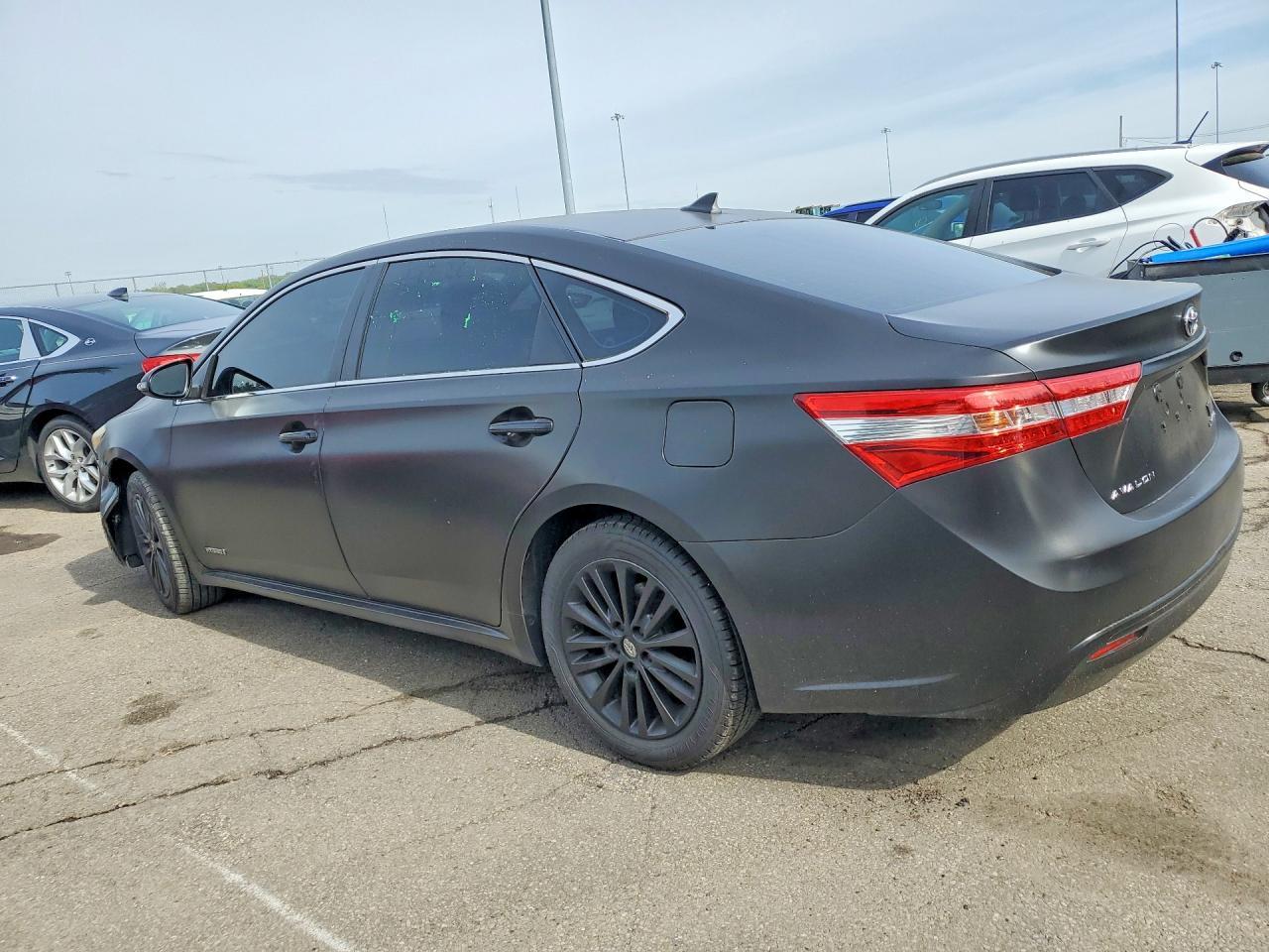 2014 Toyota Avalon Hybrid - zdjęcie 2