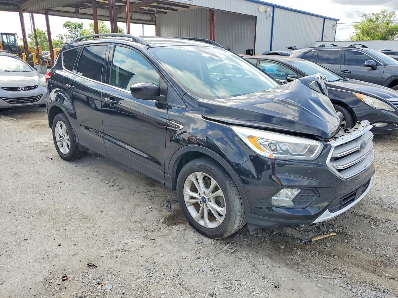 2019 Ford Escape Sel - zdjęcie 4