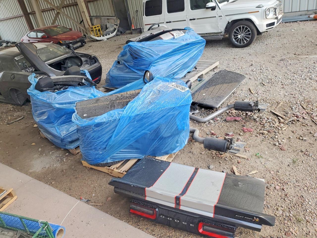 2022 Dodge Challenger R - zdjęcie 12