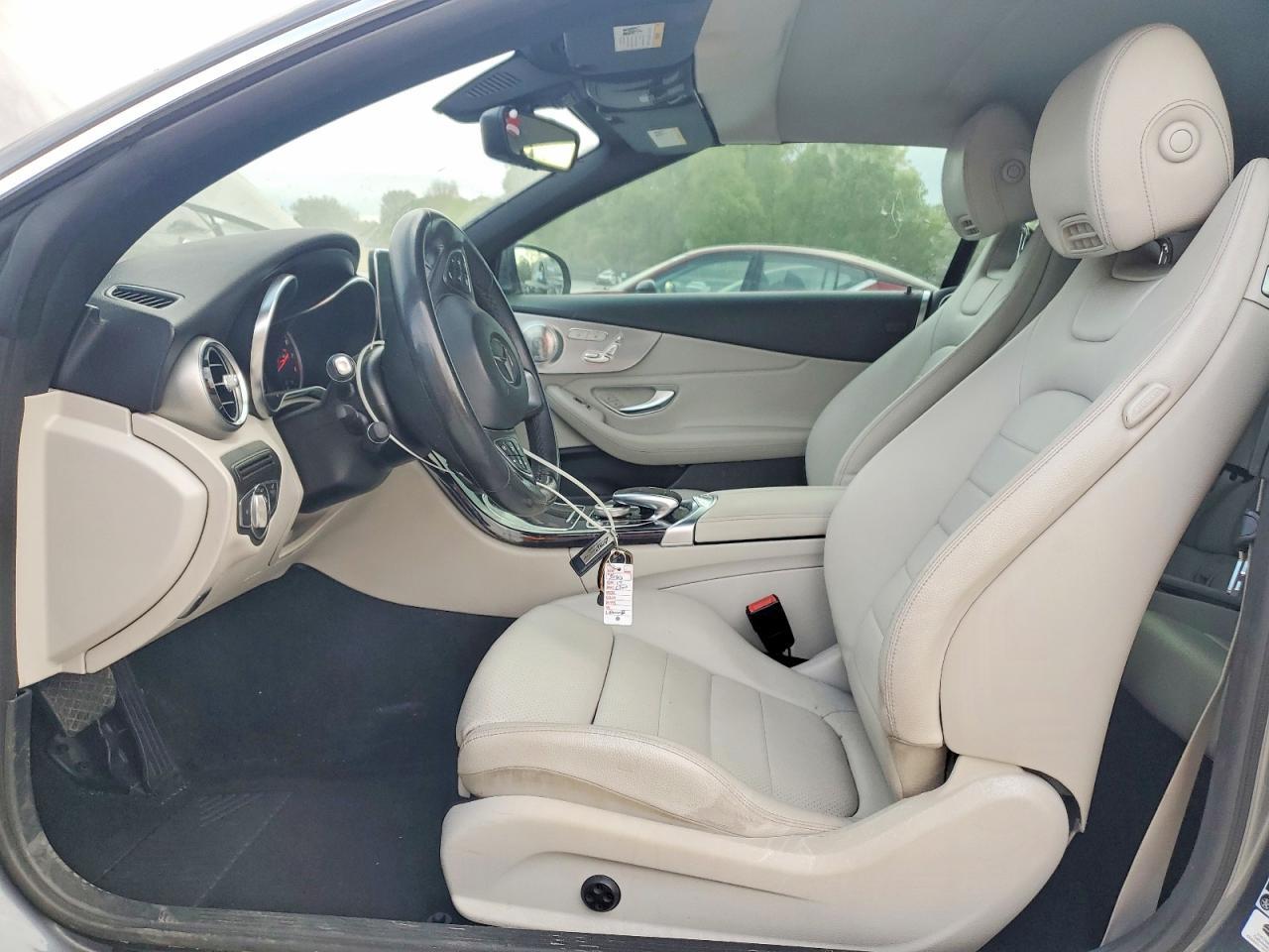 2017 Mercedes-Benz C 300 4Matic - zdjęcie 7