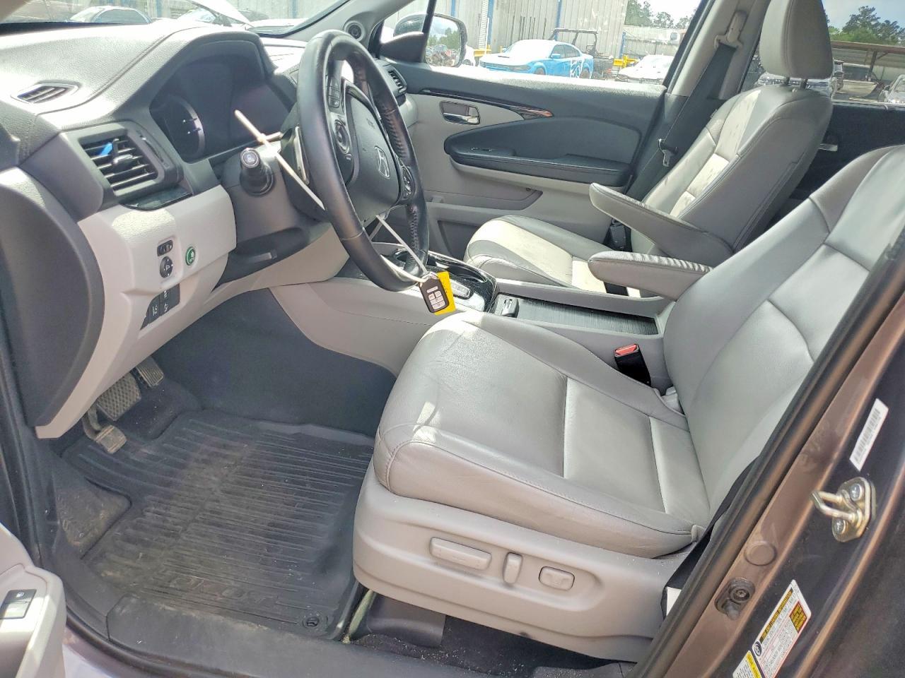 2016 Honda Pilot Touring - zdjęcie 7