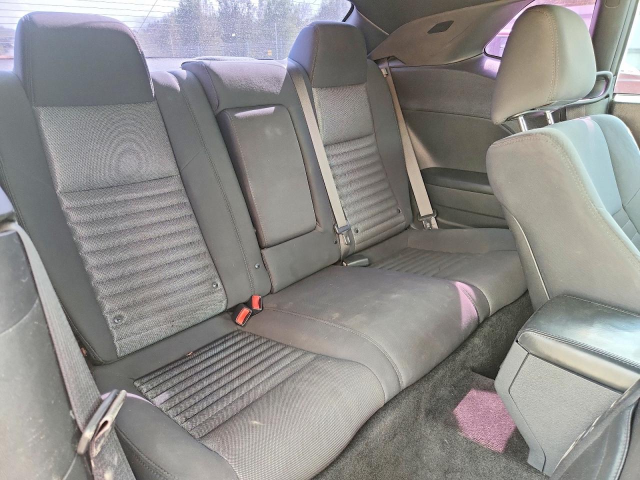 2014 Dodge Challenger Sxt - zdjęcie 10