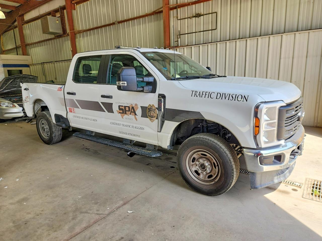 2024 Ford F250 Super Duty - zdjęcie 4