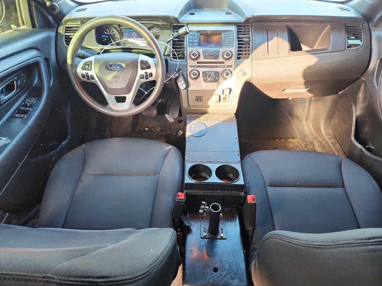 2017 Ford Taurus Police Interceptor - zdjęcie 8