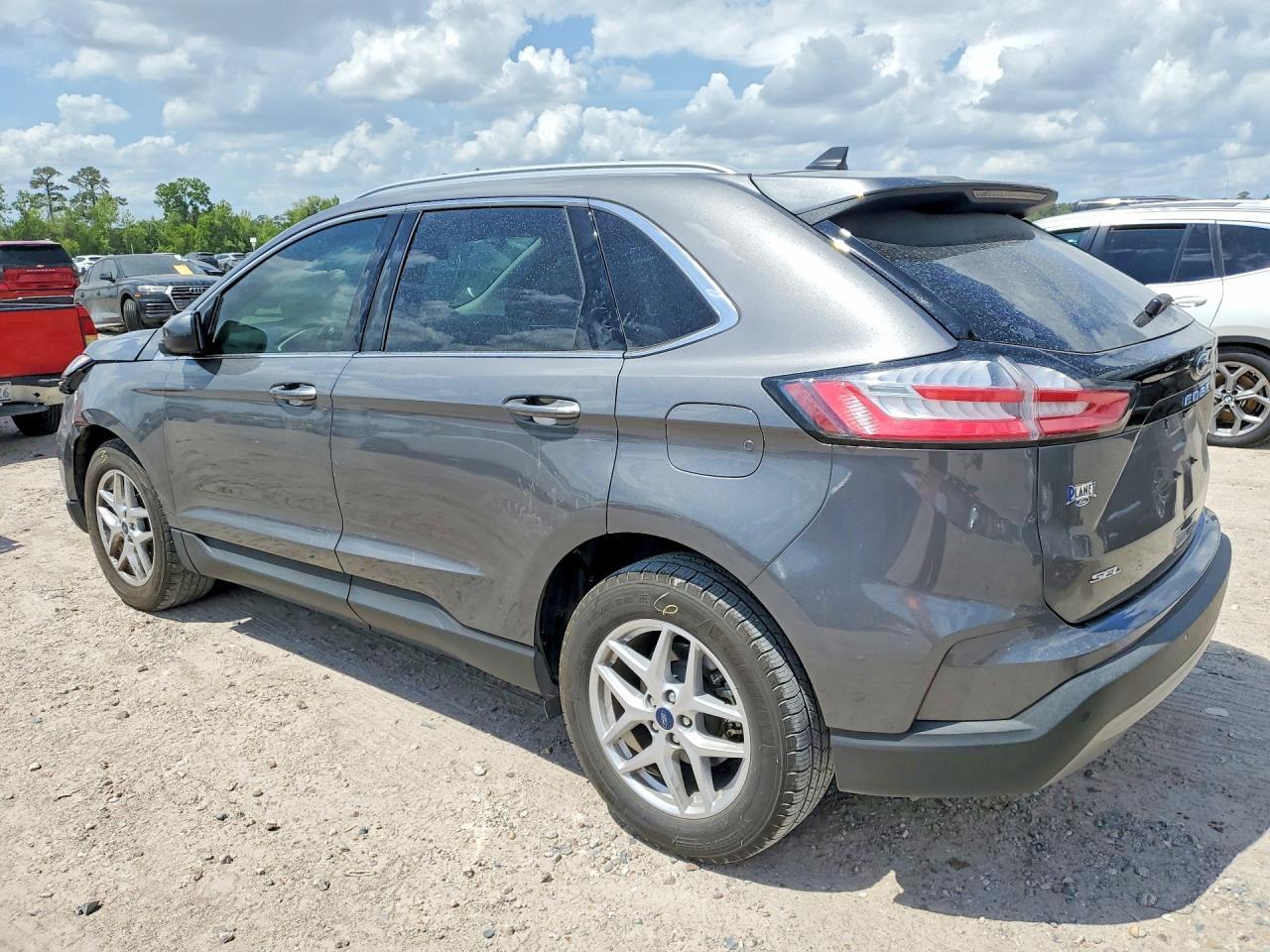 2021 Ford Edge Sel - zdjęcie 2