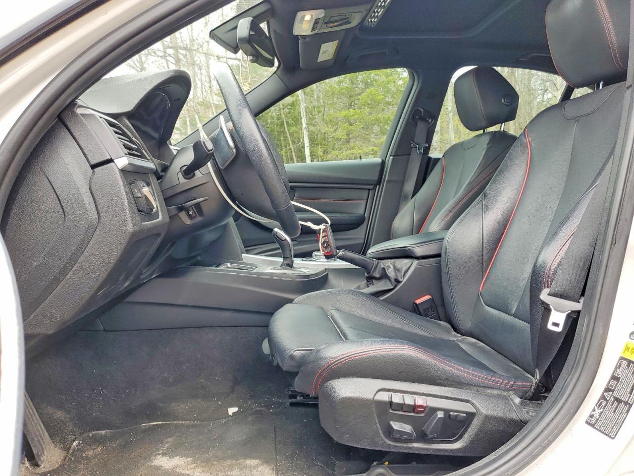 2015 BMW 328 Xi - zdjęcie 7