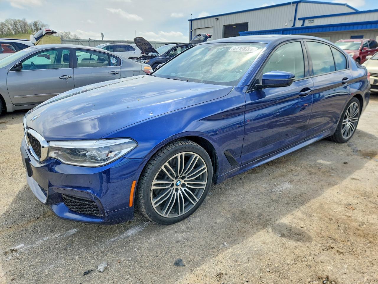 2019 BMW 540 Xi - zdjęcie główne