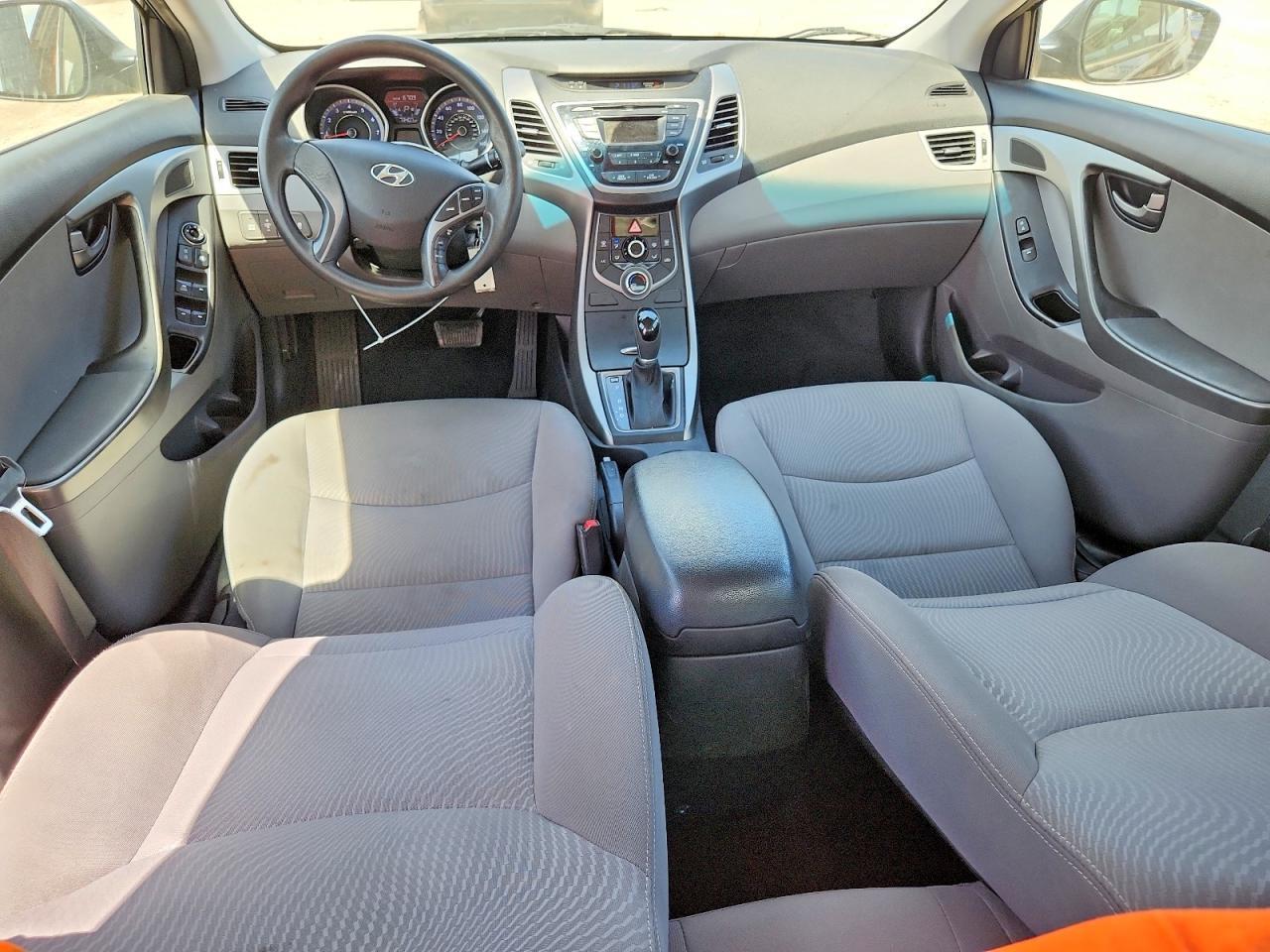 2014 Hyundai Elantra Se - zdjęcie 8