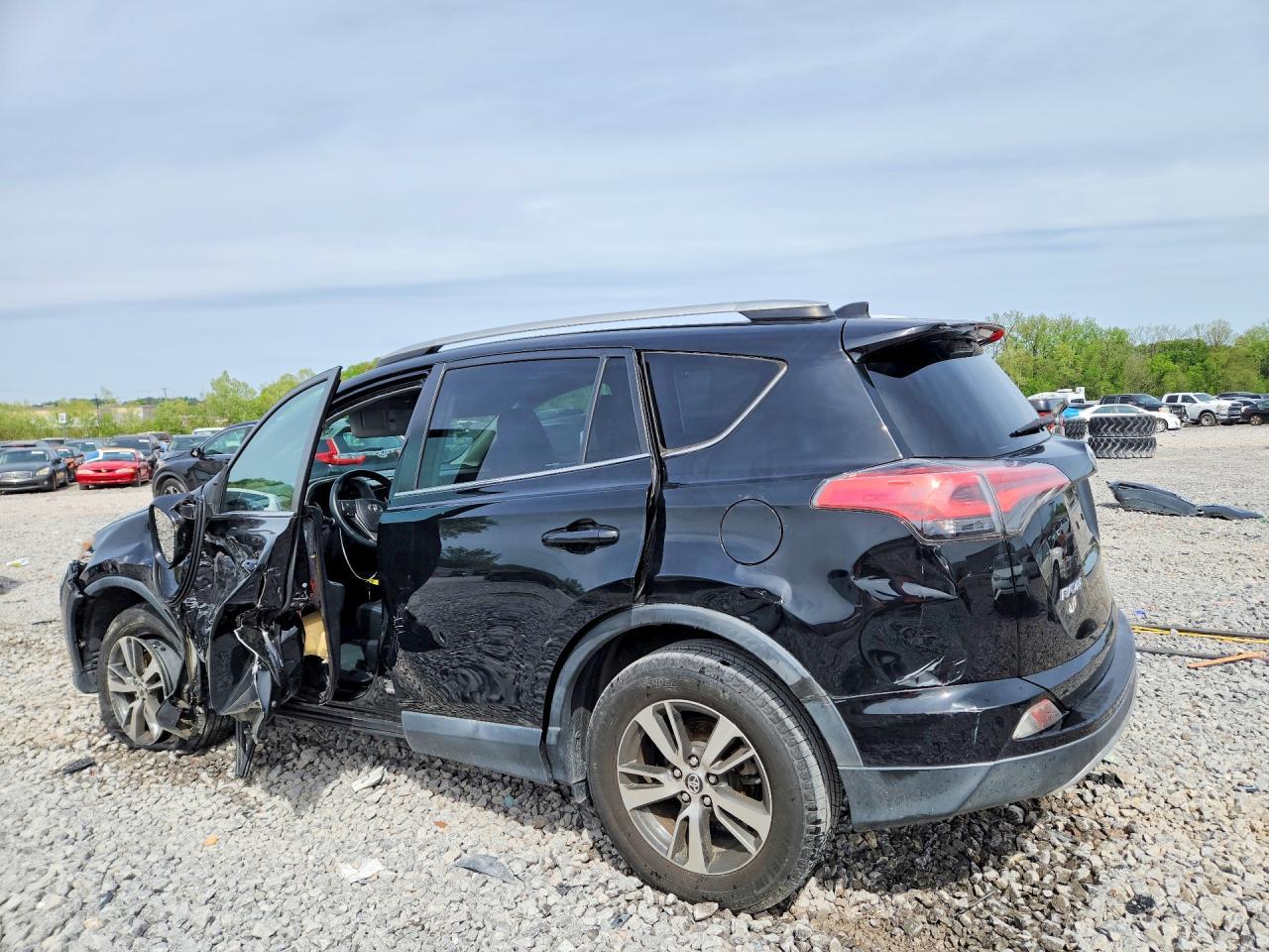 2016 Toyota Rav4 Xle - zdjęcie 2