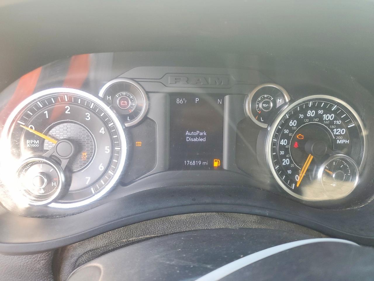 2020 Ram 2500 Tradesman - zdjęcie 9