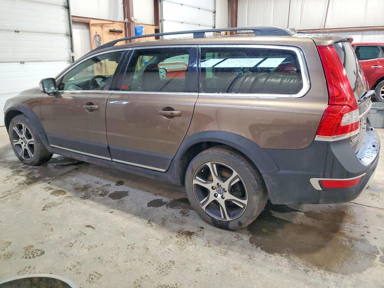 2015 Volvo Xc70 T6 Premier+ - zdjęcie 2