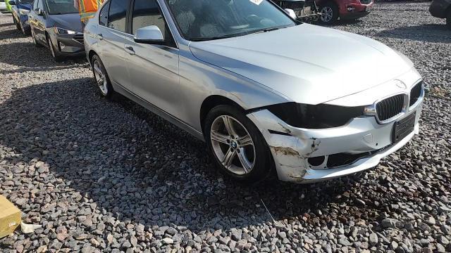 2015 BMW Seria 3 328i - zdjęcie 14