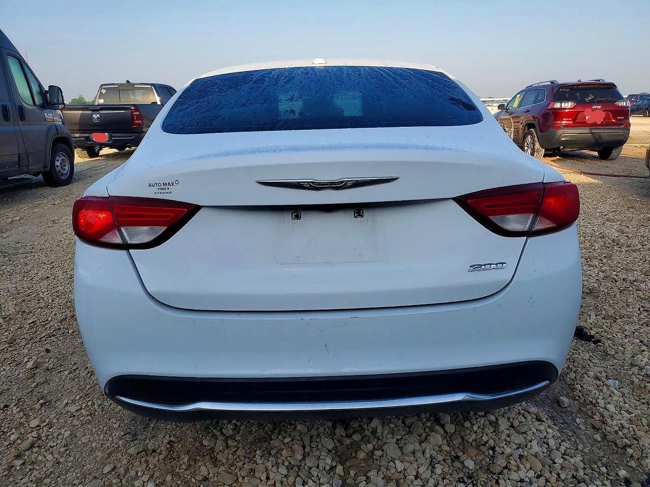 2015 Chrysler 200 Limited - zdjęcie 6