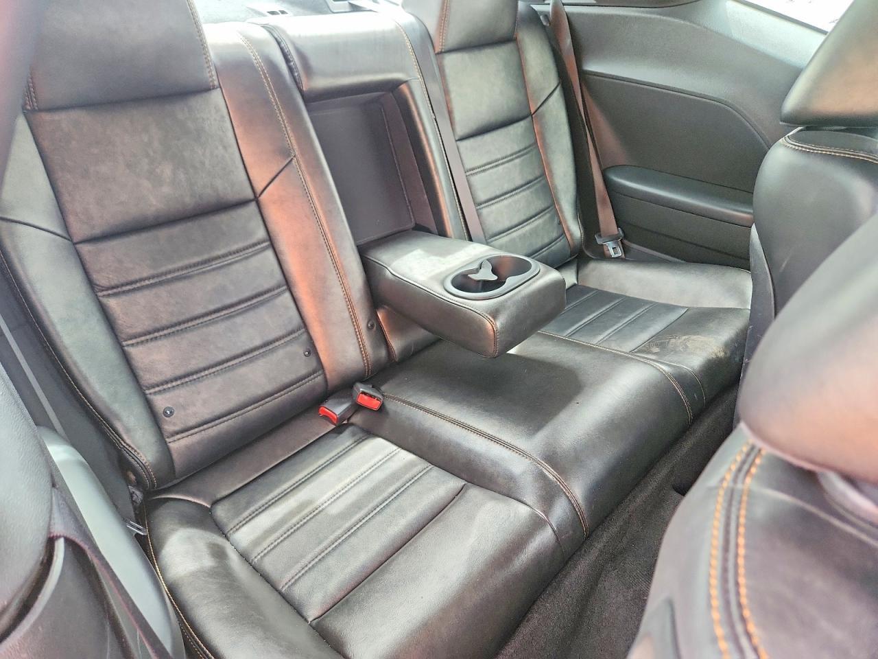 2014 Dodge Challenger Sxt - zdjęcie 10