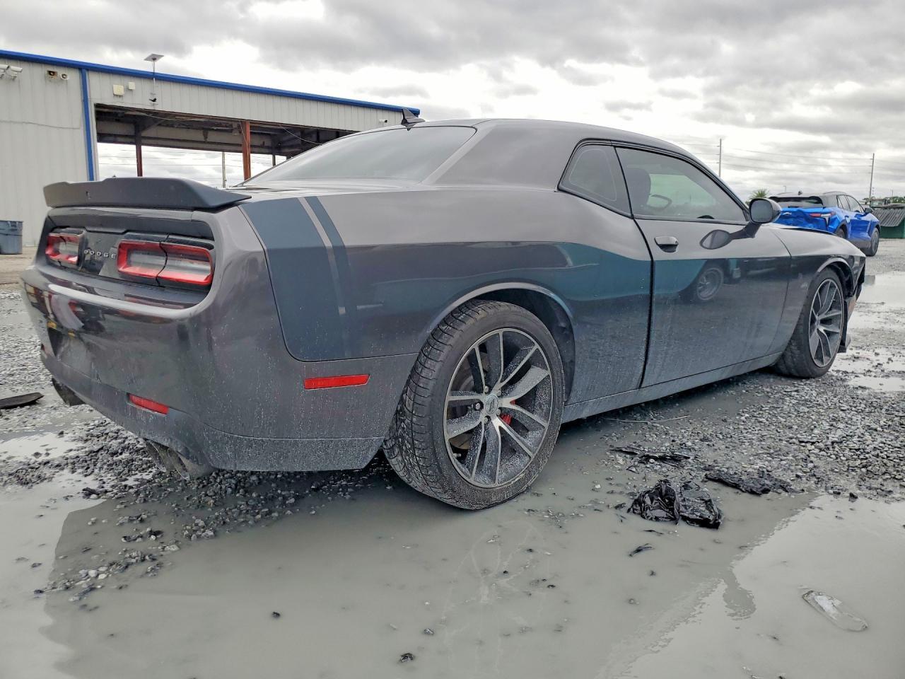 2018 Dodge Challenger R - zdjęcie 3