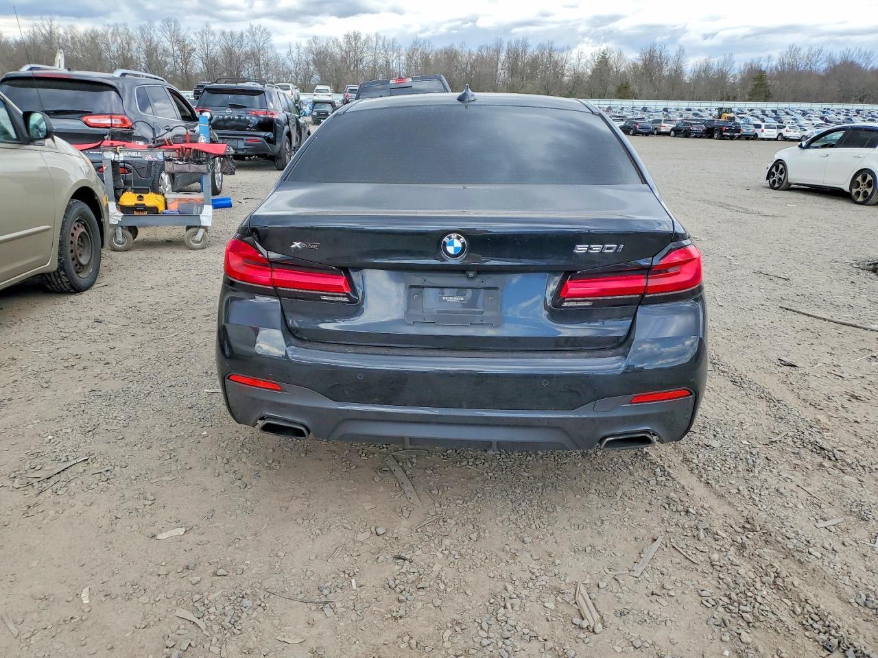 2021 BMW 530 Xi - zdjęcie 6