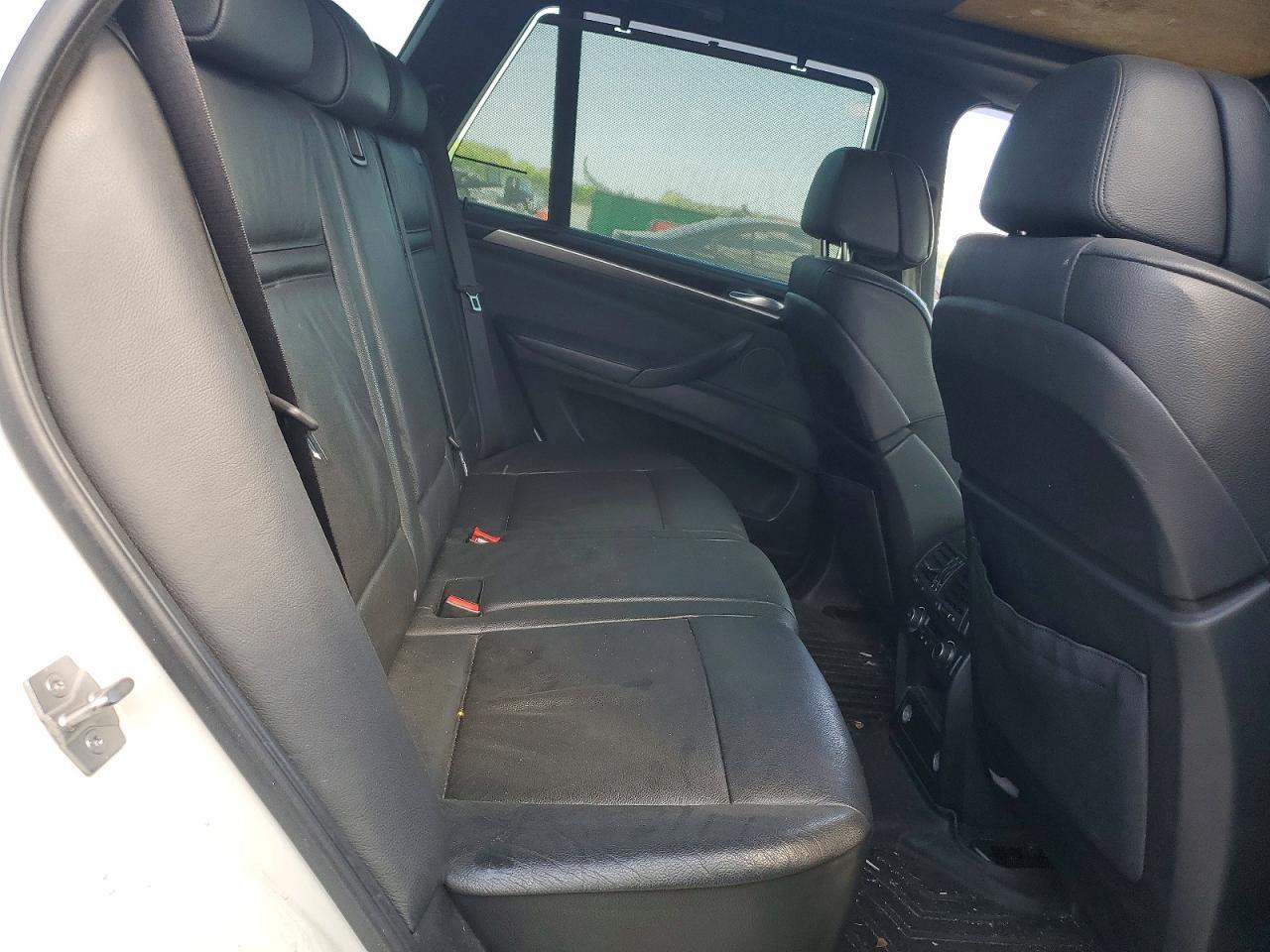 2013 BMW X5 xDrive50I - zdjęcie 10