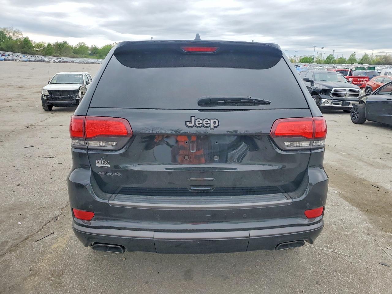 2018 Jeep Grand Cherokee Overland - zdjęcie 6