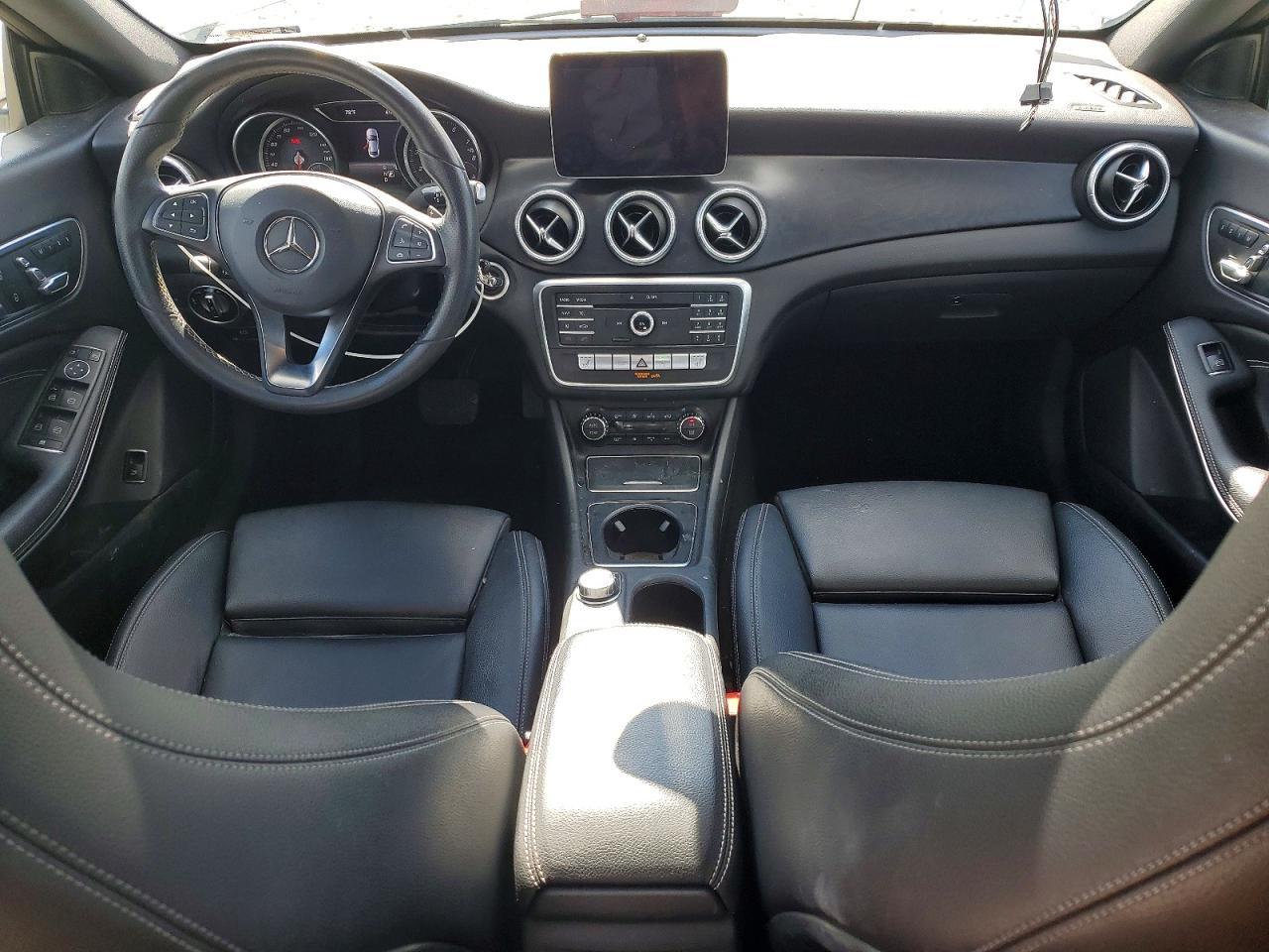 2018 Mercedes-Benz Cla 250 4Matic - zdjęcie 8