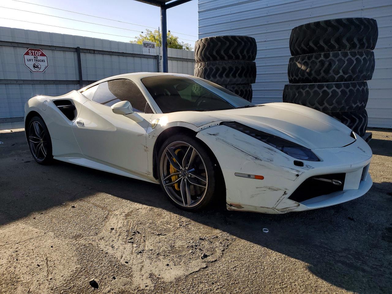 2018 Ferrari 488 Gtb - zdjęcie 4
