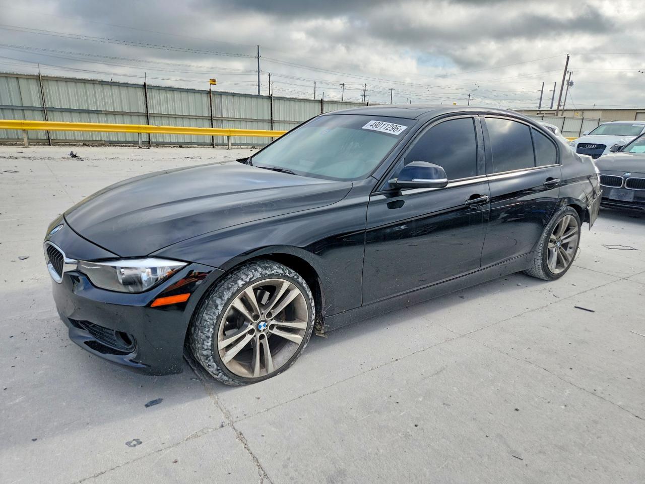 2013 BMW 328 I - zdjęcie główne