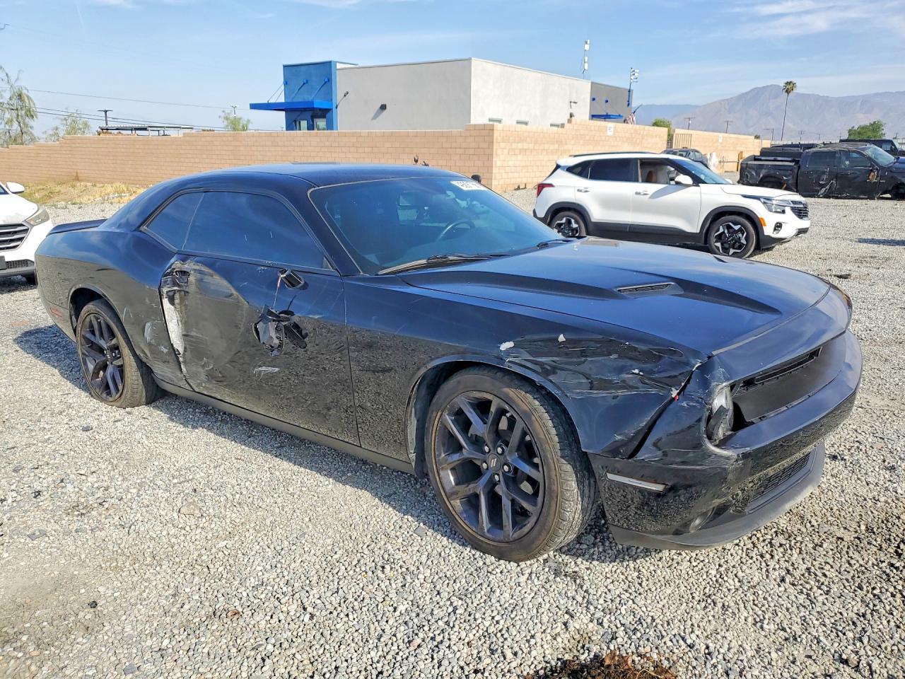 2023 Dodge Challenger Sxt - zdjęcie 4