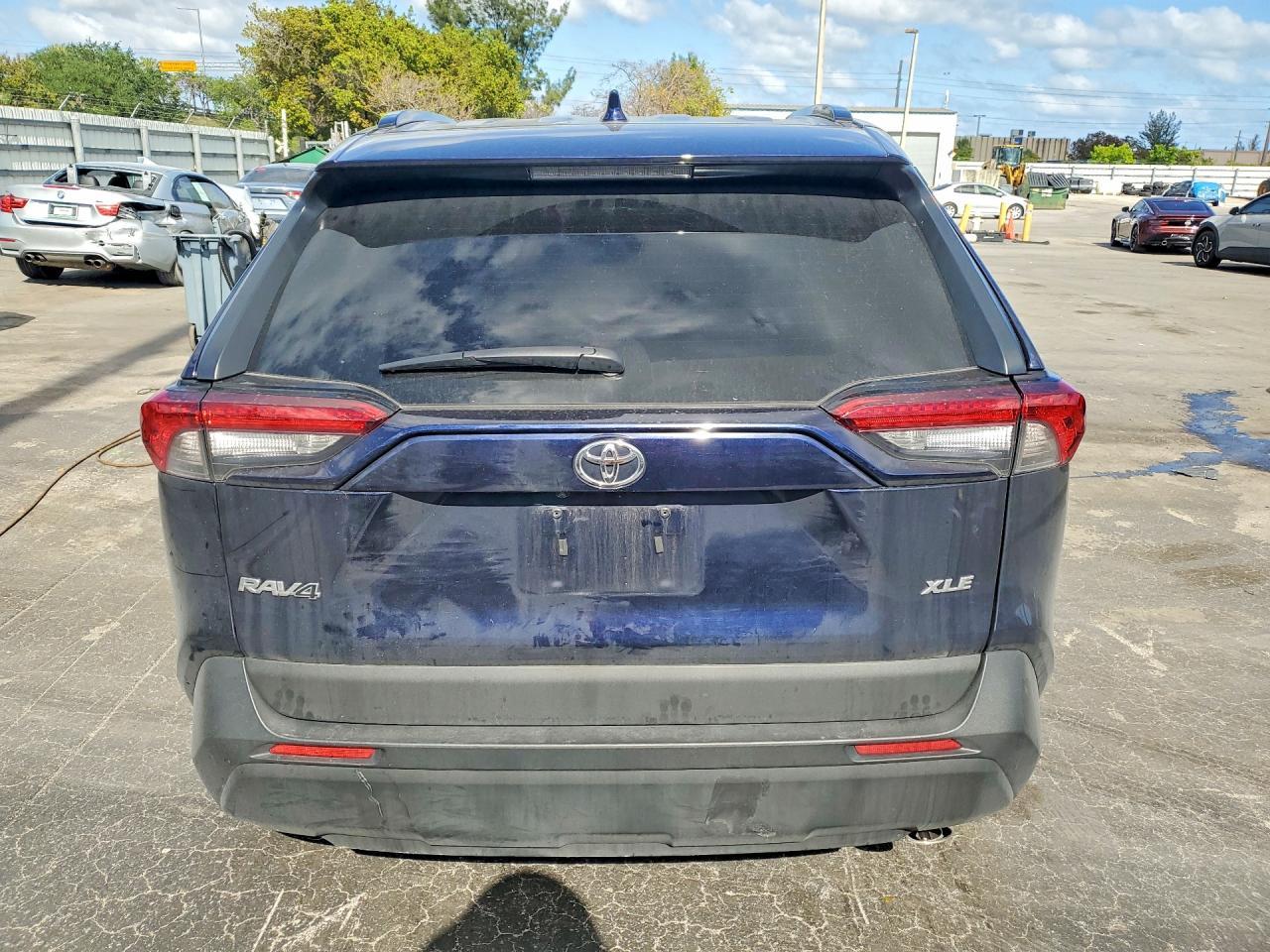 2025 Toyota Rav4 Xle - zdjęcie 6