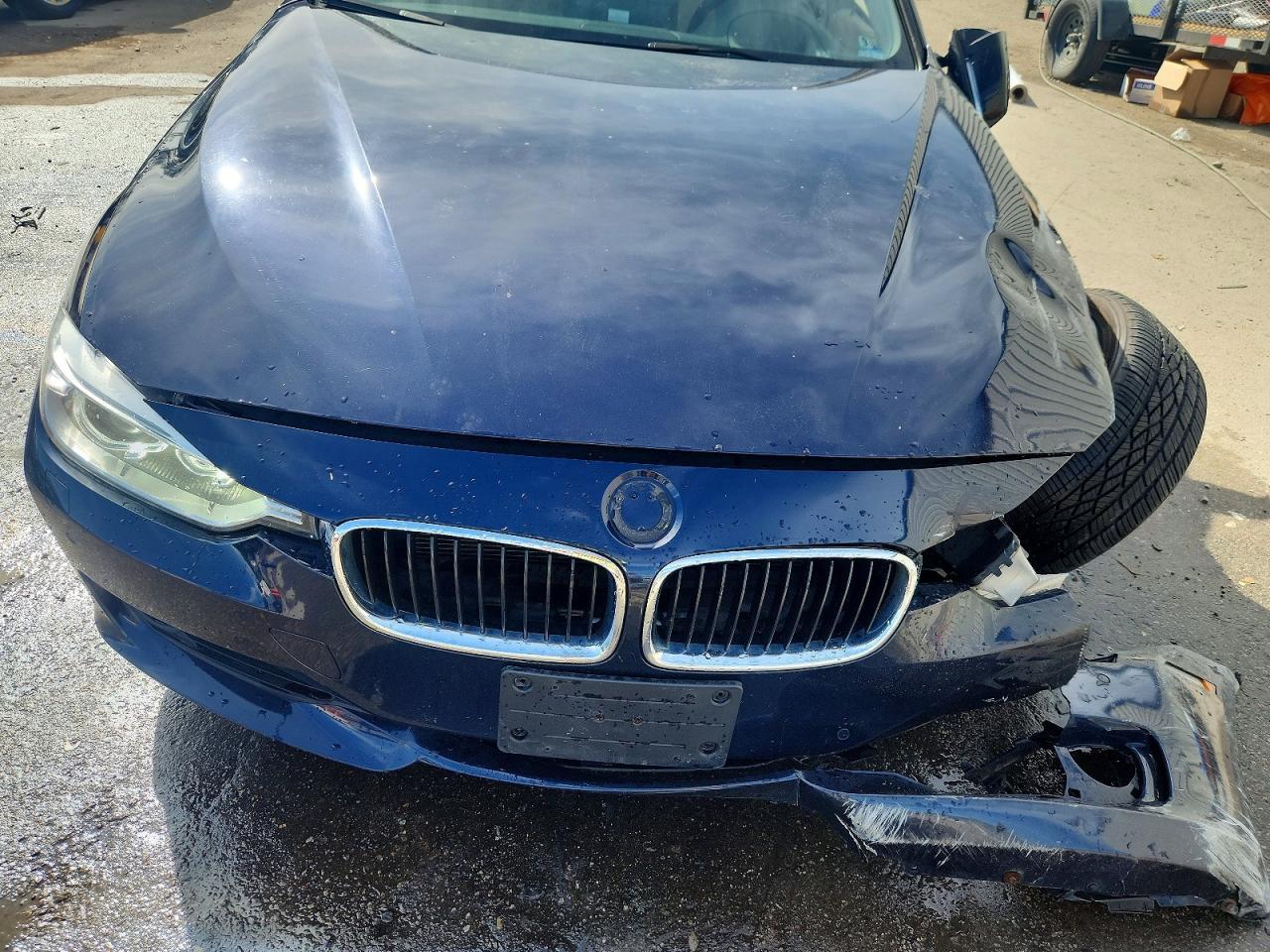 2014 BMW 335 Xi - zdjęcie 11