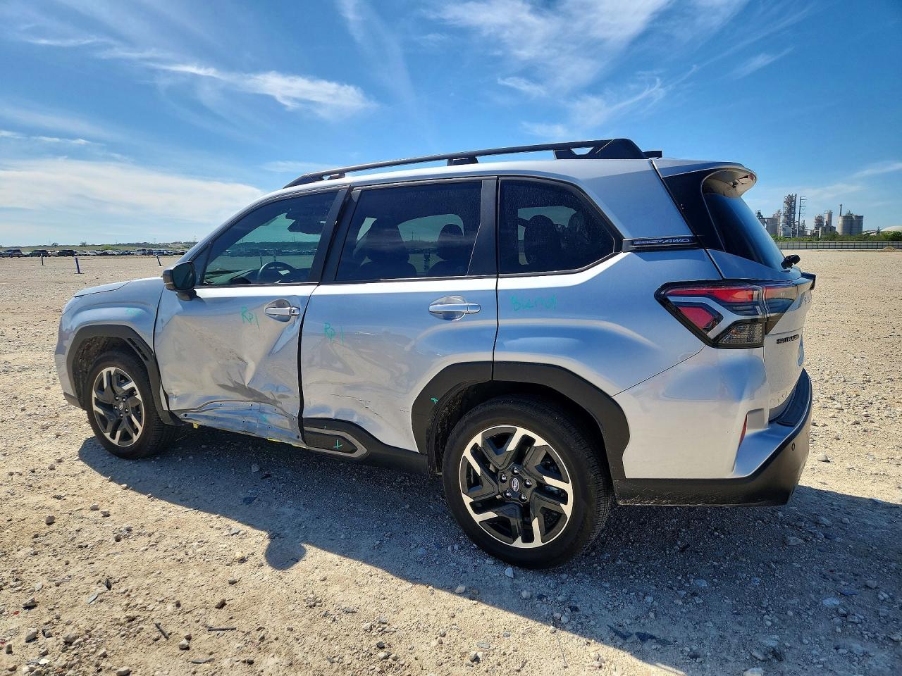 2025 Subaru Forester Limited - zdjęcie 2