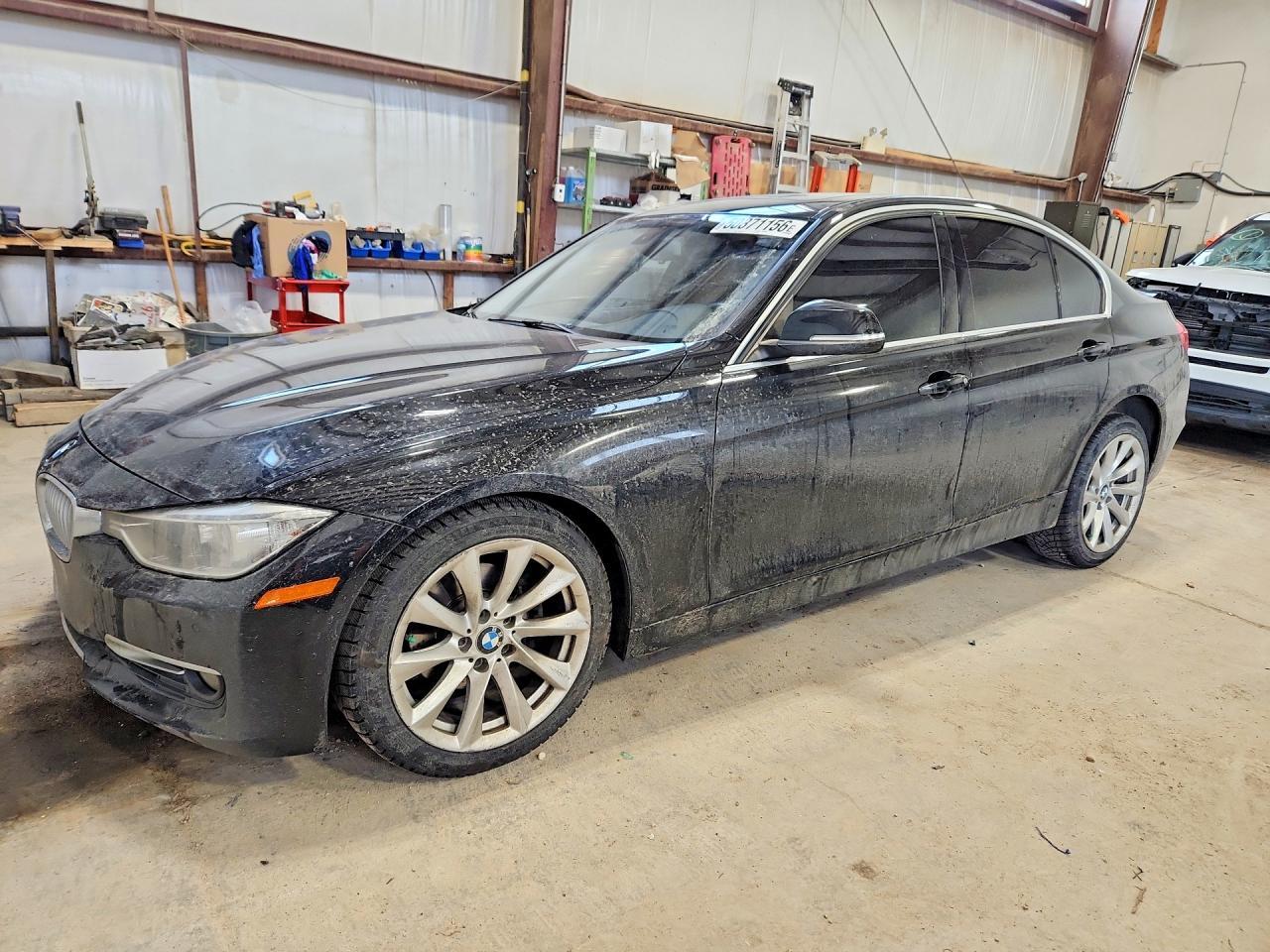 2014 BMW Seria 3 328i - zdjęcie główne