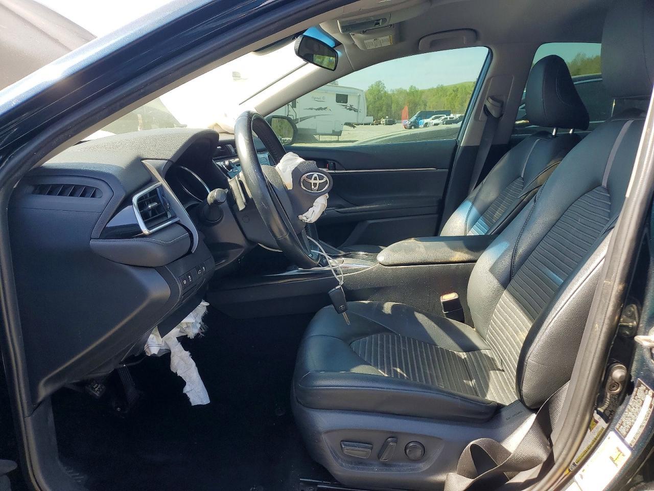 2018 Toyota Camry Se - zdjęcie 7