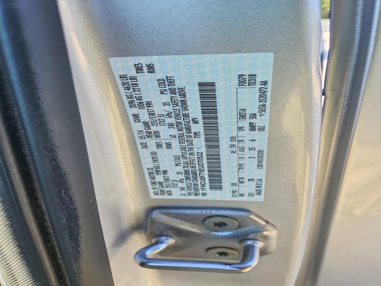 2014 Ford Escape S - zdjęcie 13