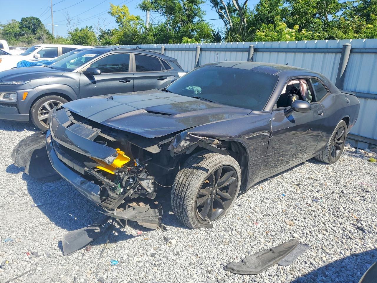 2017 Dodge Challenger Sxt - zdjęcie główne