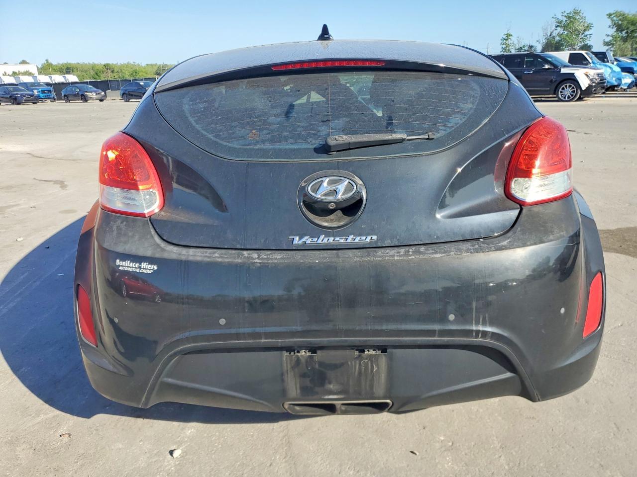 2016 Hyundai Veloster Base - zdjęcie 6