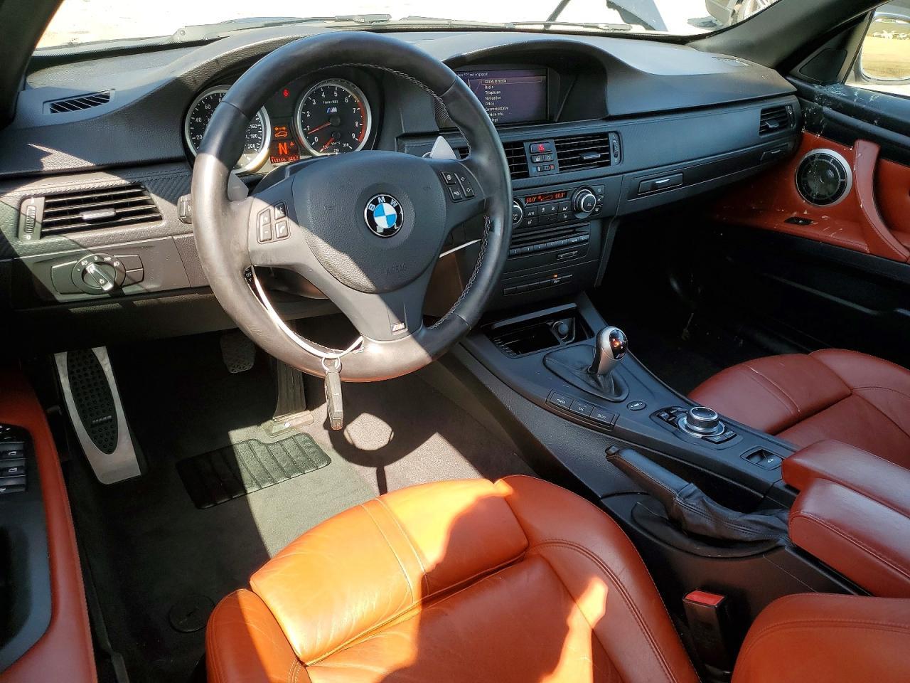 2013 BMW M3 - zdjęcie 8