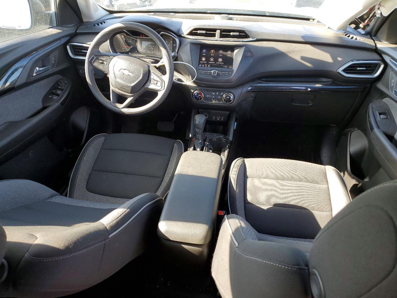 2021 Chevrolet Trailblazer Ls - zdjęcie 8