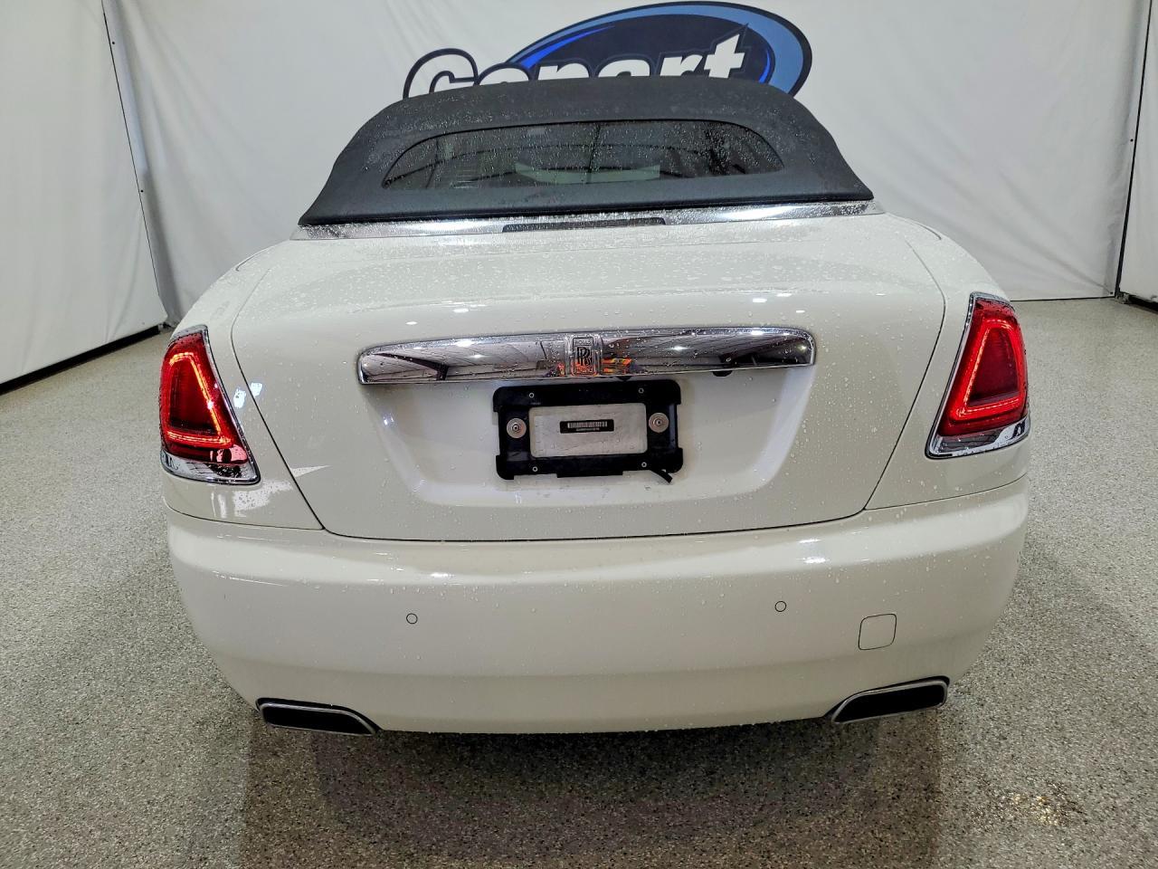 2017 Rolls-Royce Dawn - zdjęcie 6