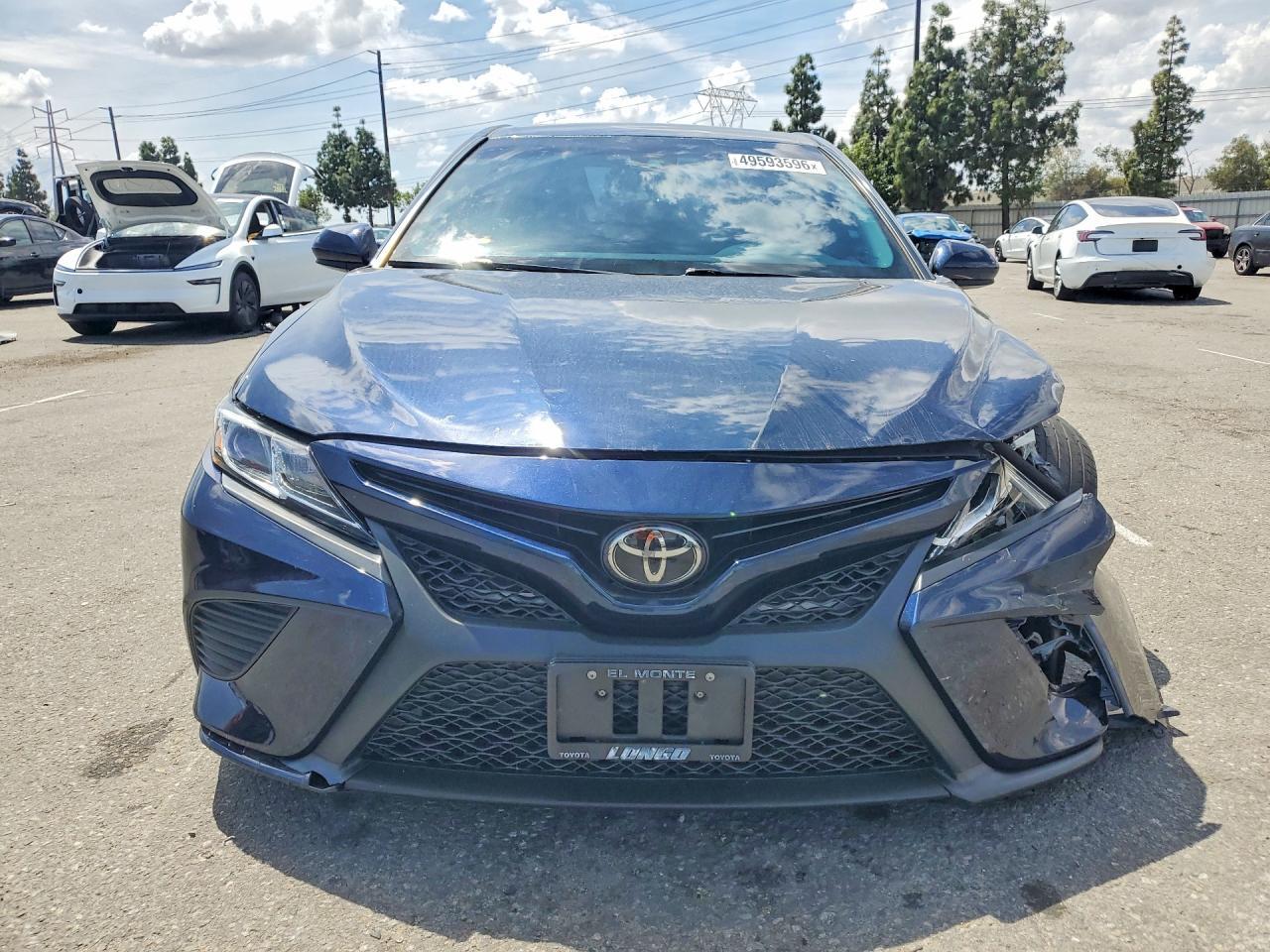 2019 Toyota Camry Se - zdjęcie 5