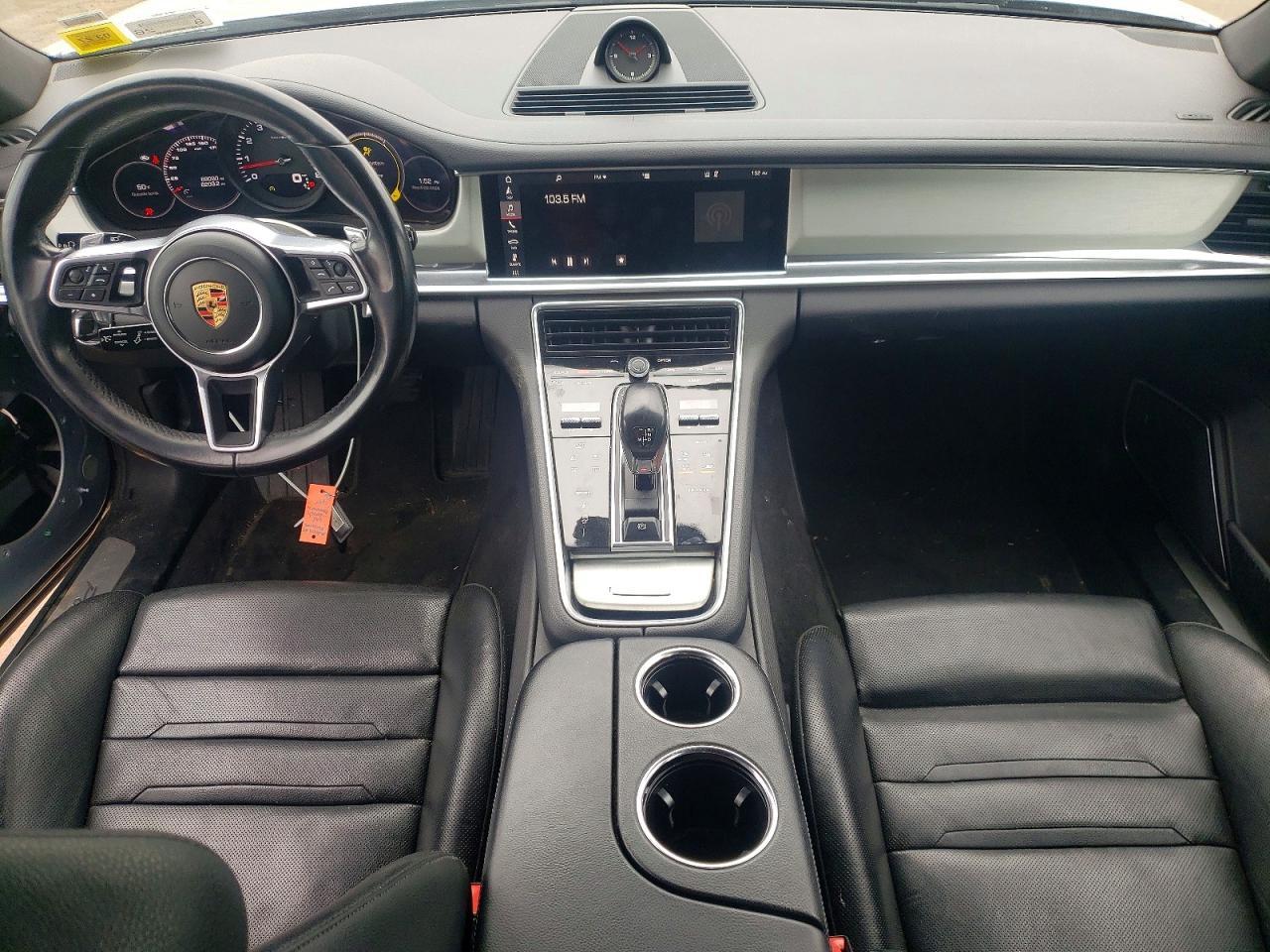2018 Porsche Panamera 4 - zdjęcie 8