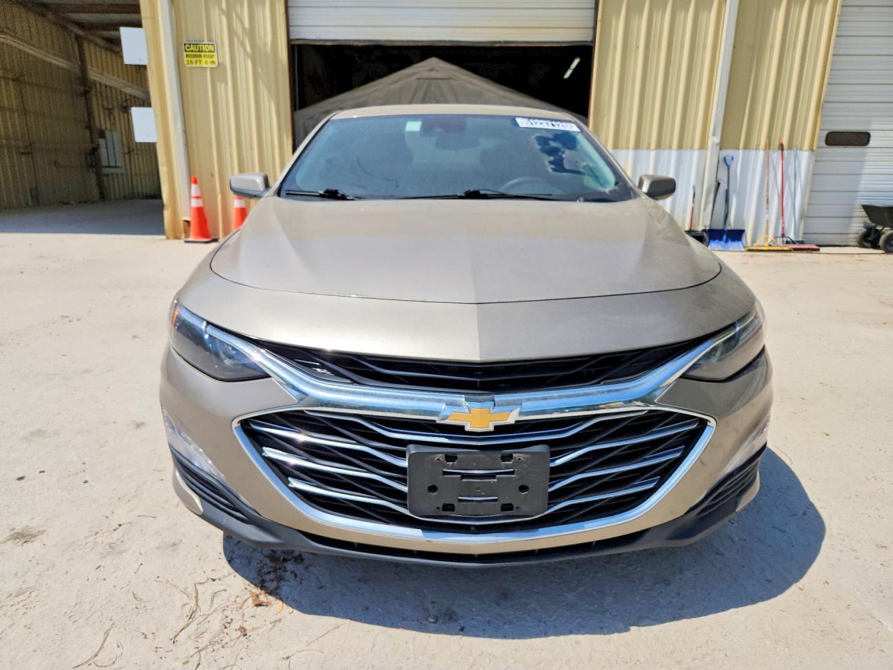 2023 Chevrolet Malibu Lt - zdjęcie 5