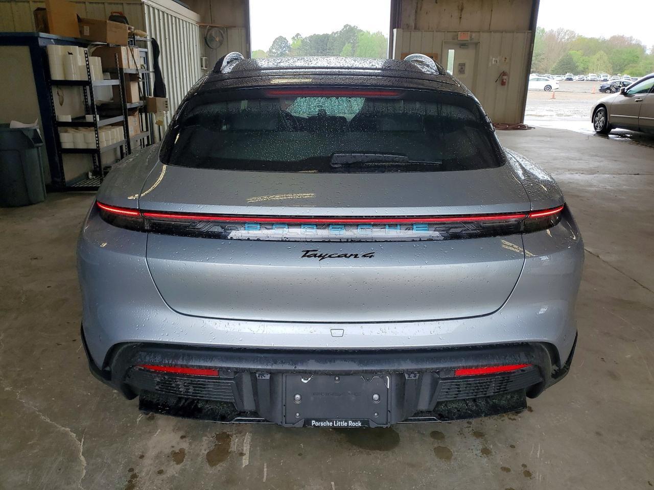 2022 Porsche Taycan Cross Turismo 4 - zdjęcie 6