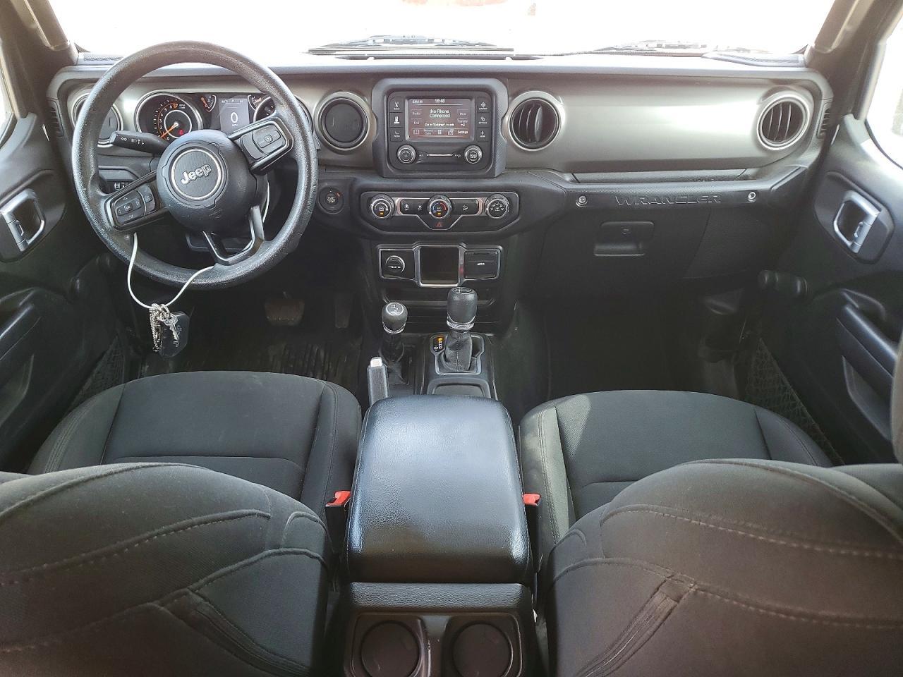 2018 Jeep Wrangler Unlimited Sport - zdjęcie 8