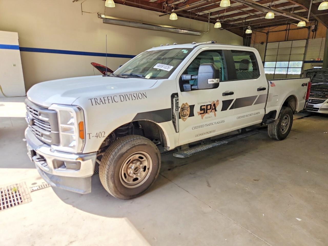 2024 Ford F250 Super Duty - zdjęcie główne