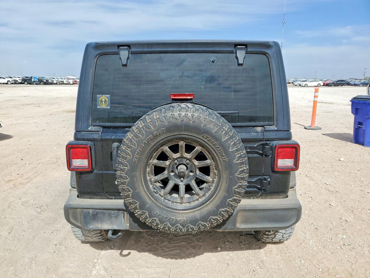 2018 Jeep Wrangler Unlimited Sport - zdjęcie 6